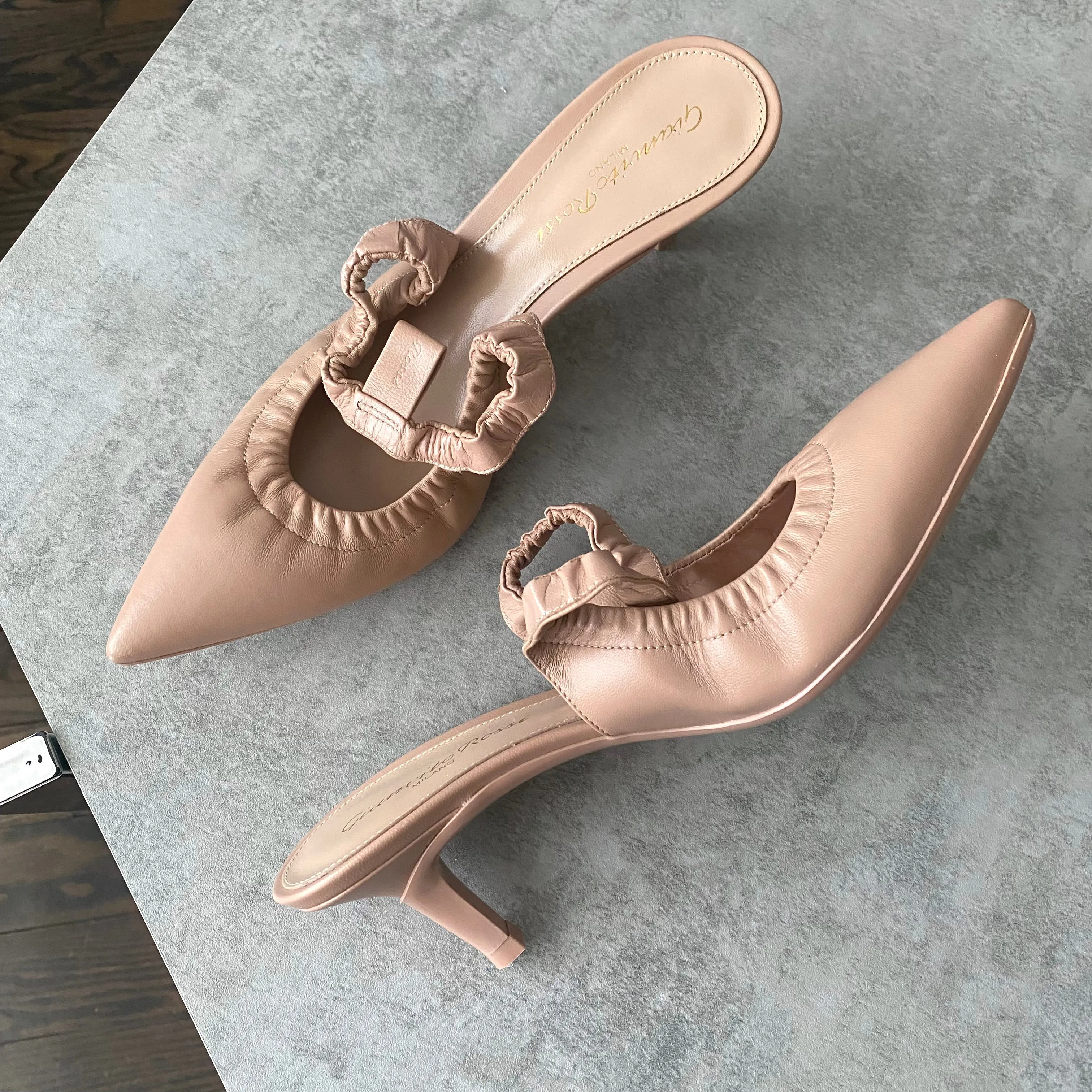 Gianvito Rossi Nude Kitten Heel Slingbacks - 37 / 6.5