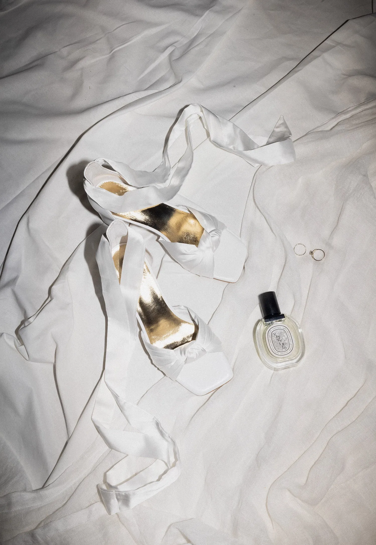 HONEY - WHITE BOW SATIN WEDDING SHOES