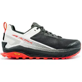 Men's Altra Olympus 4, Black/White, 8.5 D Medium