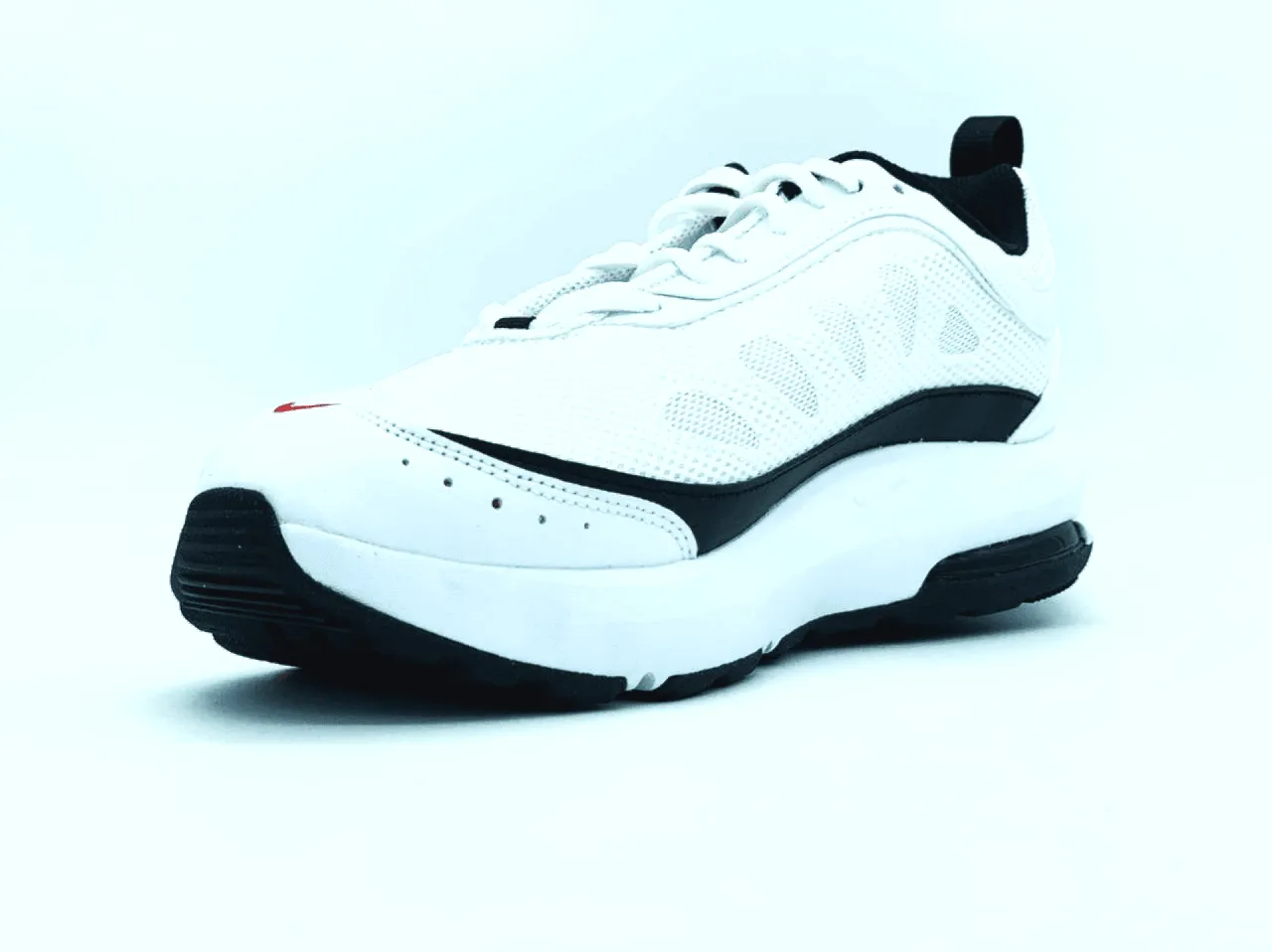 Tenis Nike Air Max Ap Para Hombre Blanco