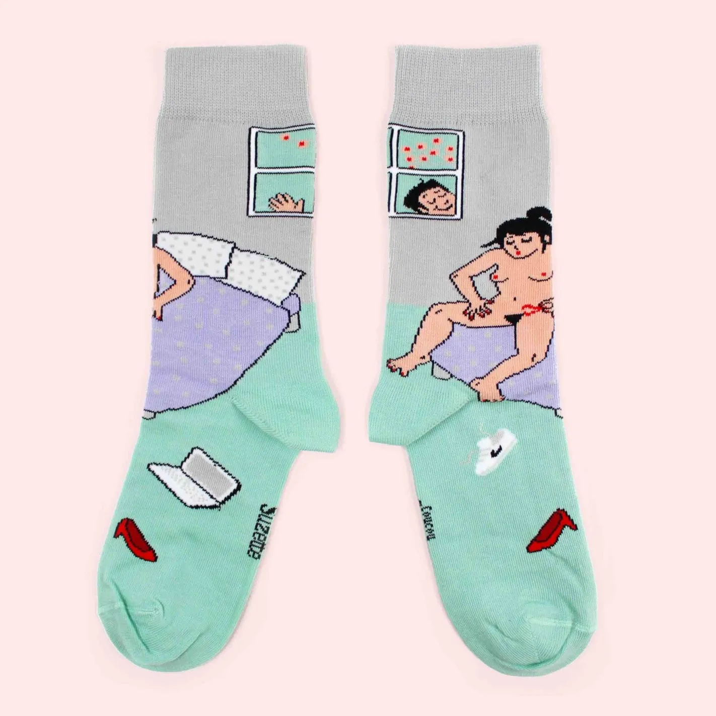 TWEEZERS SOCKS